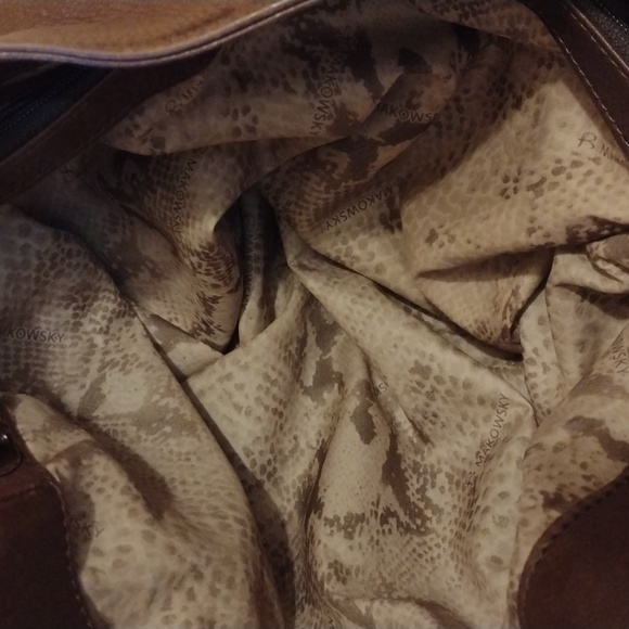 B. Makiwsky Rich Brown Leather Shoulder Bag - Picture 13 of 16